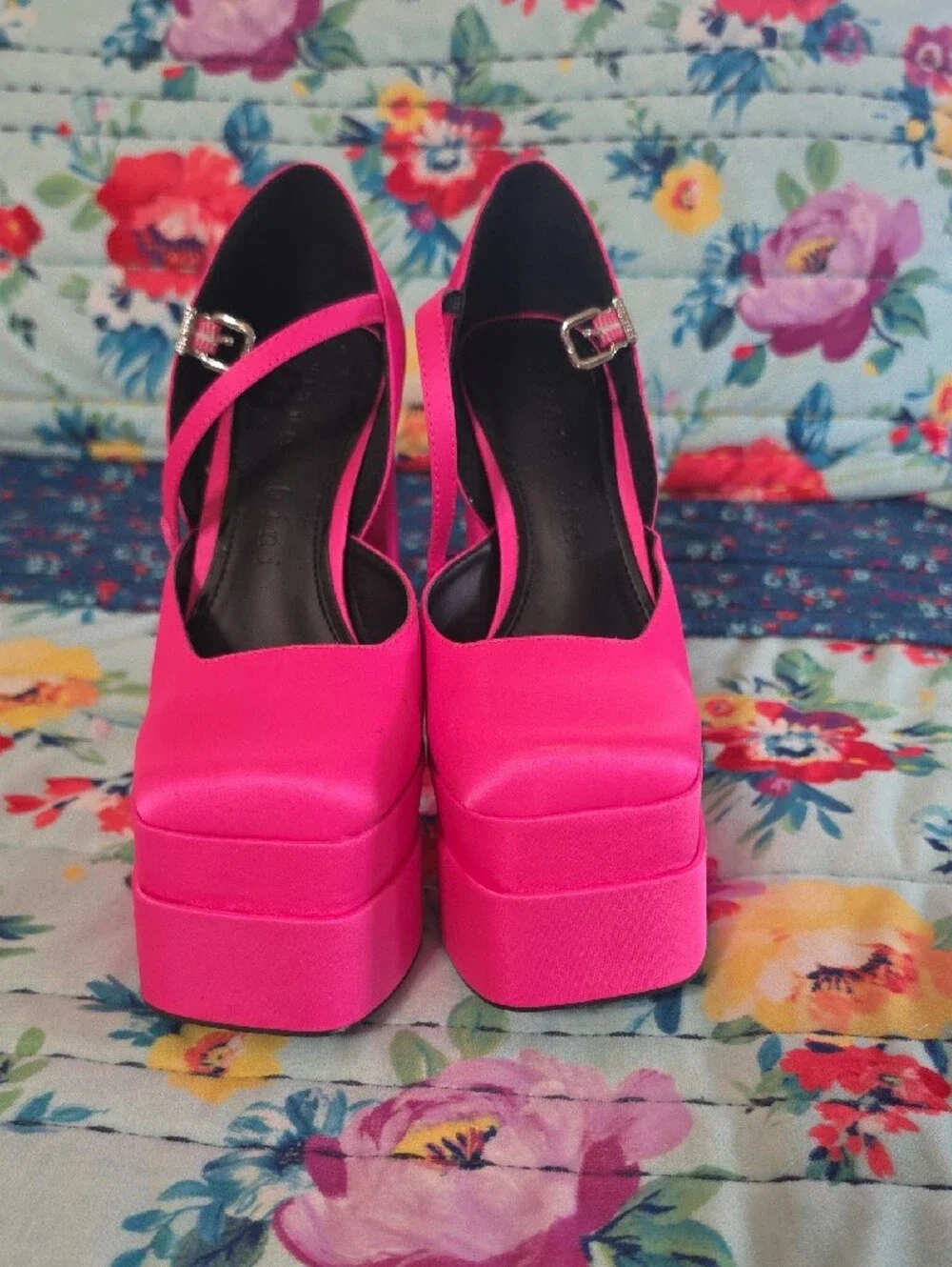 Gianni Bini Hot Pink Platform Mary Jane Pumps
